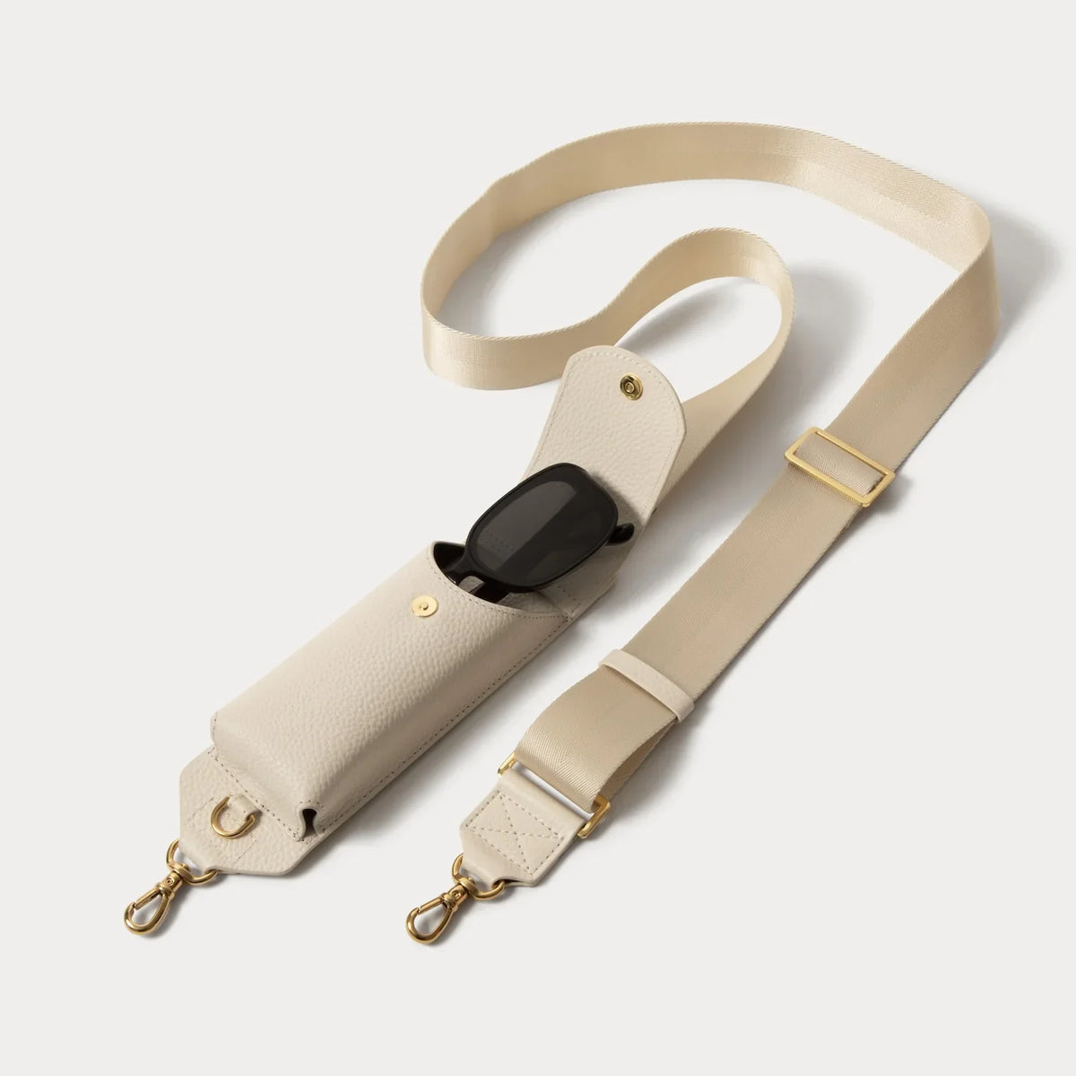 Maya with Lana Glasses Strap - Ivory/Gold