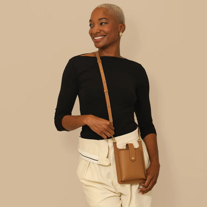 Parker Phone Bag - Fawn/Gold