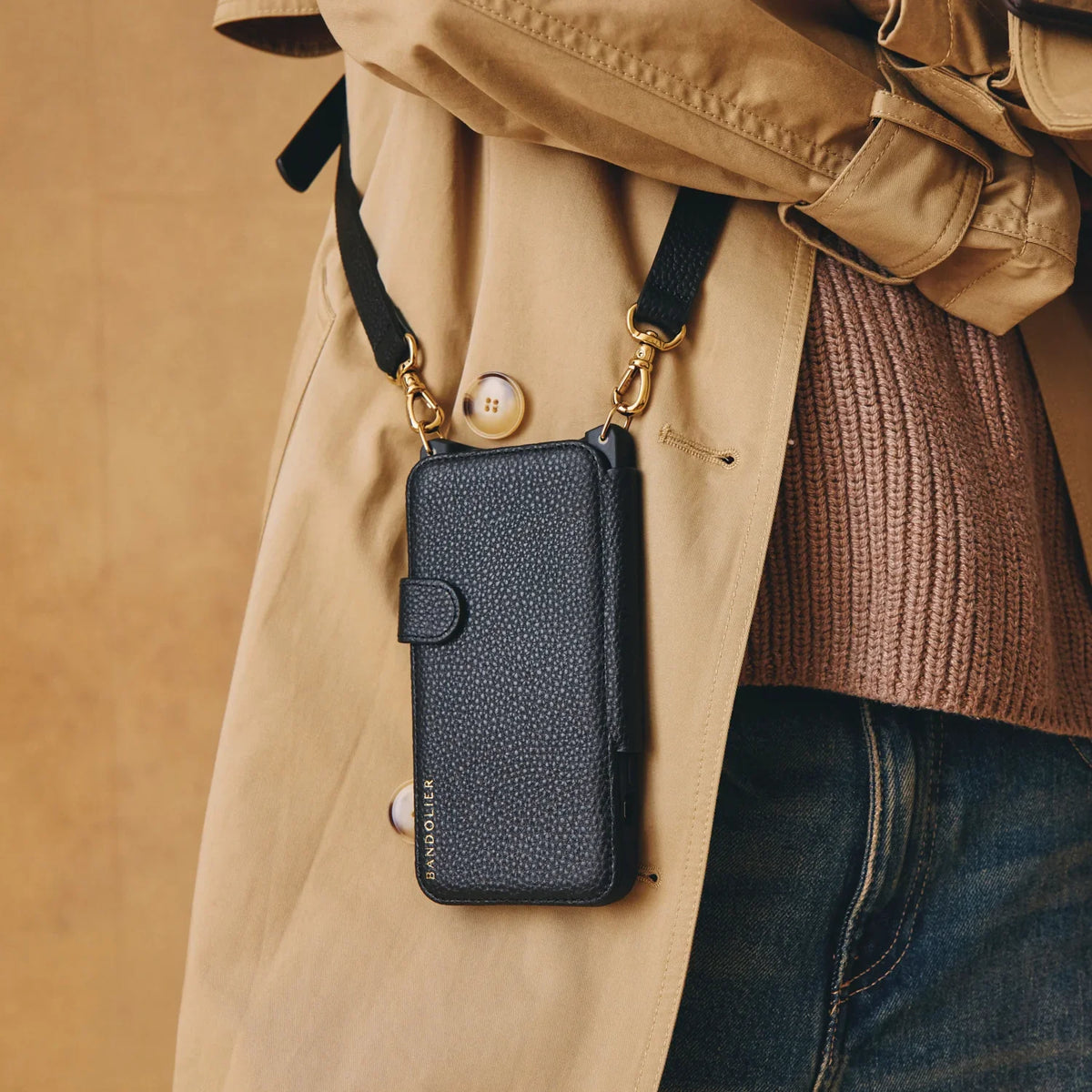 Hailey Folio Pebble Leather Crossbody Bandolier