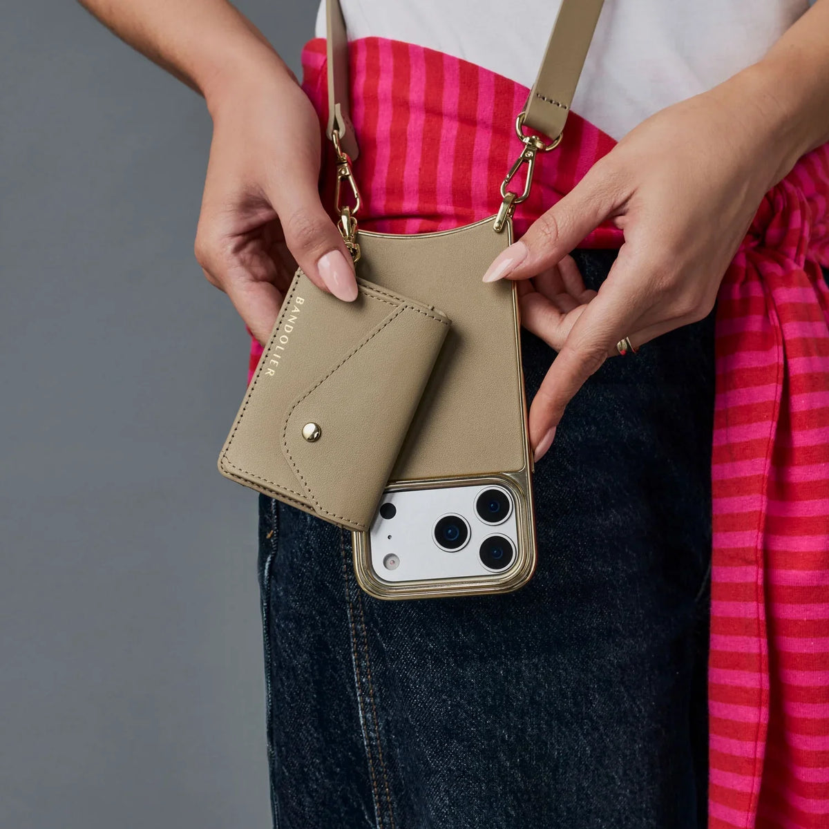 Remi Chrome Magnet Wallet Crossbody Phone Case - Khaki/Chrome Gold