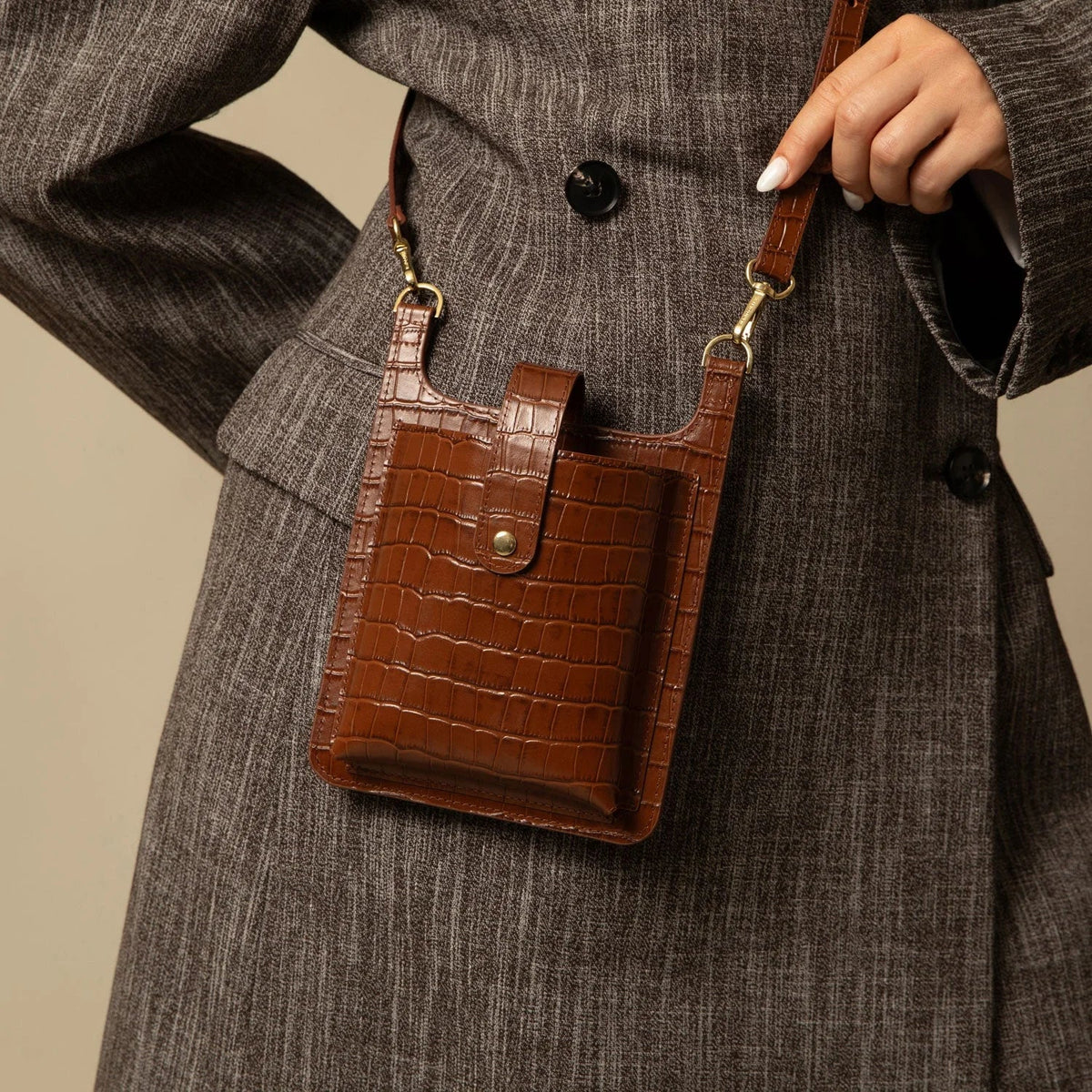 Parker Phone Bag - Brown Croc/Gold